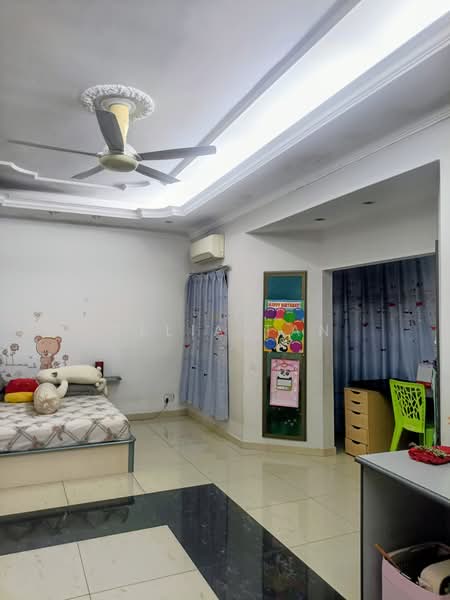 Rumah Teres 2-Tingkat untuk Dijual di Usj 19 (Subang Jaya) - Celia Tan - Bedroom - PropertyGuru.com.my