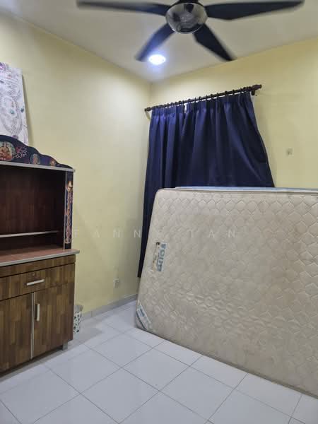 Apartment for Rent at Jentayu Residensi @ Tampoi - Fanny Tan - Bedroom - PropertyGuru.com.my