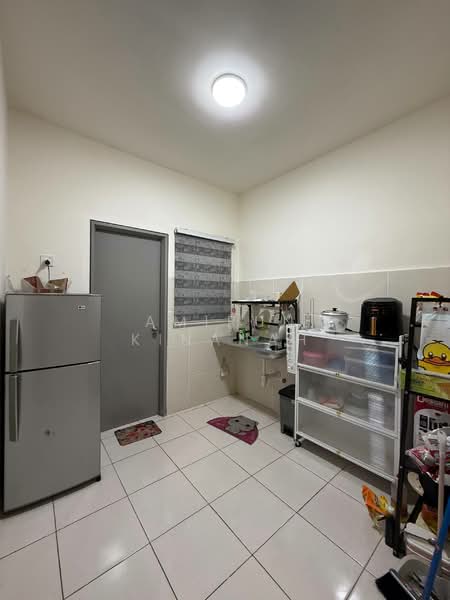 Pangsapuri untuk Disewa di Melodi Perdana - Amirun Kinanah - Kitchen - PropertyGuru.com.my