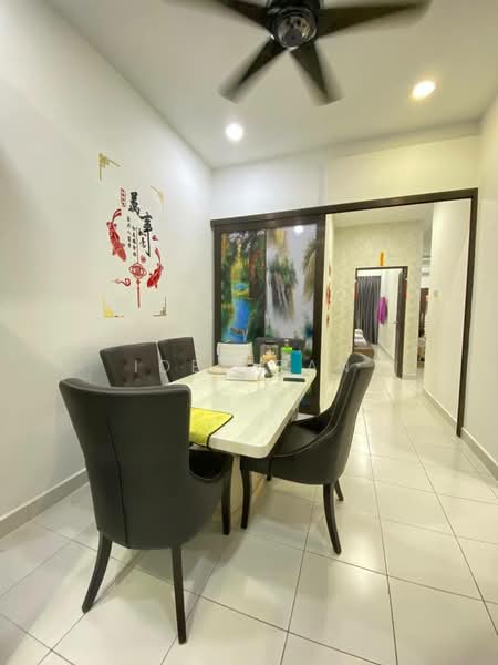Rumah Teres 1 Tingkat untuk Dijual di Bandar Putra (Kulai) - Iden Tan - Dining Room - PropertyGuru.com.my