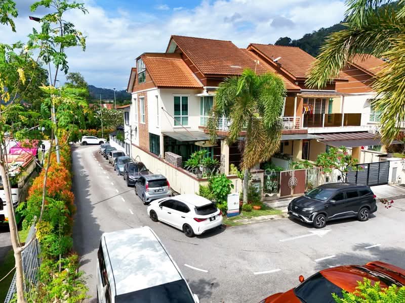 2-storey Terraced House for Rent in Ampang Saujana (Ampang) - Jacksley Wong - Exterior - PropertyGuru.com.my