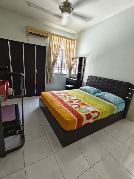 Pangsapuri untuk Dijual di Sri Mekar 2 - Jane Ng - Bedroom - PropertyGuru.com.my