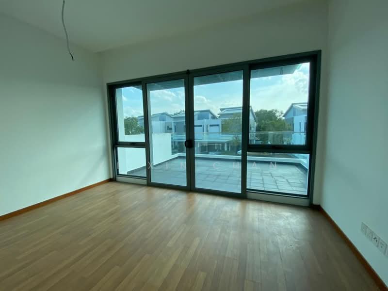 Rumah Berkembar untuk Dijual di Taman Molek (Johor Bahru) - Ke Xin Chan - Balcony - PropertyGuru.com.my