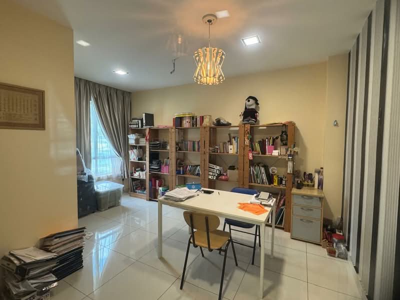 Semi-Detached House for Sale in Kajang (Selangor) - William Ng - Study - PropertyGuru.com.my