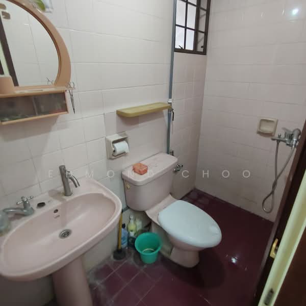 2-storey Terraced House for Sale in Sri Petaling (Kuala Lumpur) - Edmond Choo - Bathroom - PropertyGuru.com.my