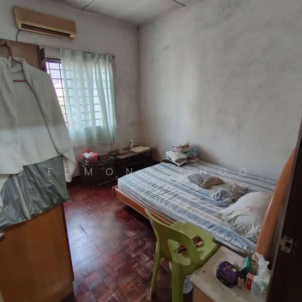 2-storey Terraced House for Sale in Sri Petaling (Kuala Lumpur) - Edmond Choo - Bedroom - PropertyGuru.com.my