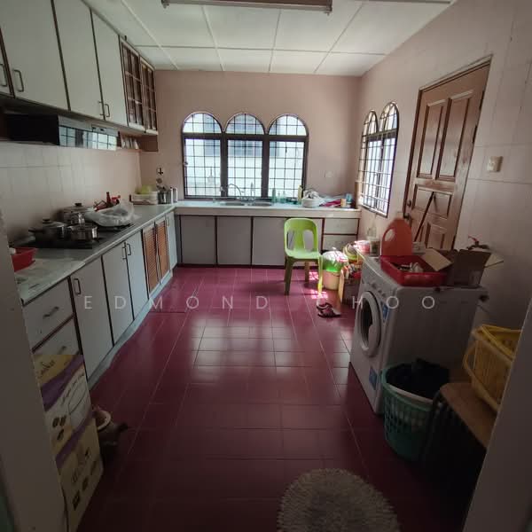 2-storey Terraced House for Sale in Sri Petaling (Kuala Lumpur) - Edmond Choo - Kitchen - PropertyGuru.com.my
