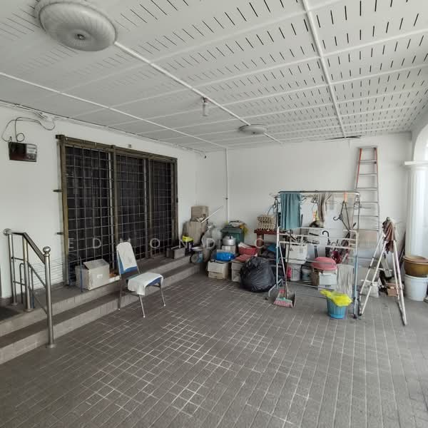 2-storey Terraced House for Sale in Sri Petaling (Kuala Lumpur) - Edmond Choo - Exterior - PropertyGuru.com.my