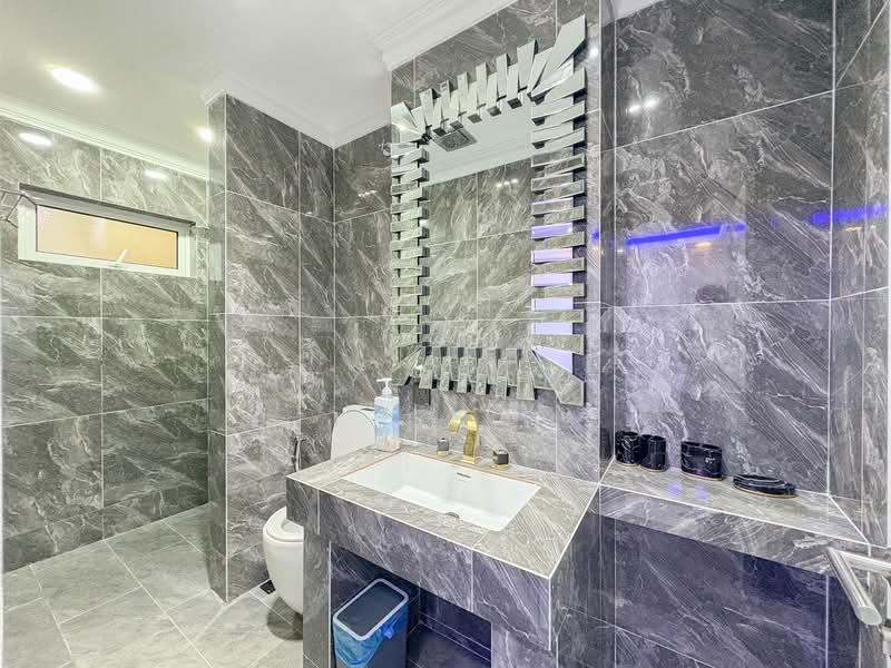 Rumah Teres 2 Tingkat untuk Dijual di Taman Setiawangsa (Setiawangsa) - Zaty Jasmin - Bathroom - PropertyGuru.com.my