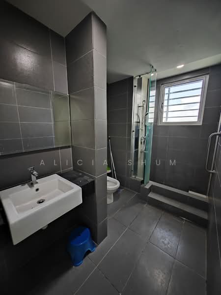 Service Residence for Rent at Tropez Residences - Alicia Shum - Bathroom - PropertyGuru.com.my