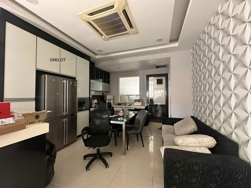 Rumah Teres 2 Tingkat untuk Dijual di Klang (Selangor) - Joel Sia - Living Room - PropertyGuru.com.my