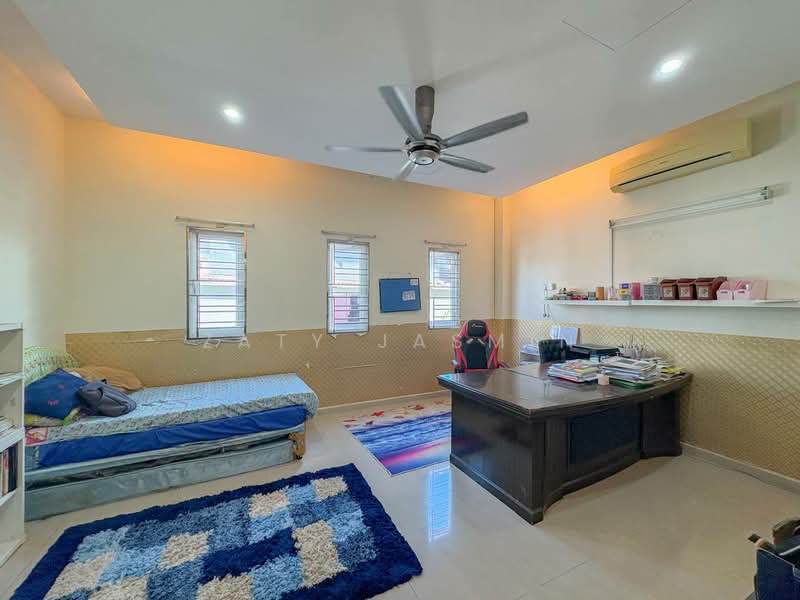 Rumah Banglo untuk Dijual di Seremban (Negeri Sembilan) - Zaty Jasmin - Study - PropertyGuru.com.my