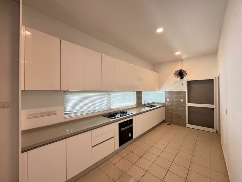 Rumah Berkembar untuk Dijual di Cyberjaya (Selangor) - Joyce Chan - Kitchen - PropertyGuru.com.my