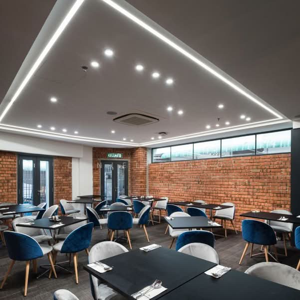 Hotel / Resort untuk Dijual di George Town (Penang) - Daniel Phang - Dining Room - PropertyGuru.com.my