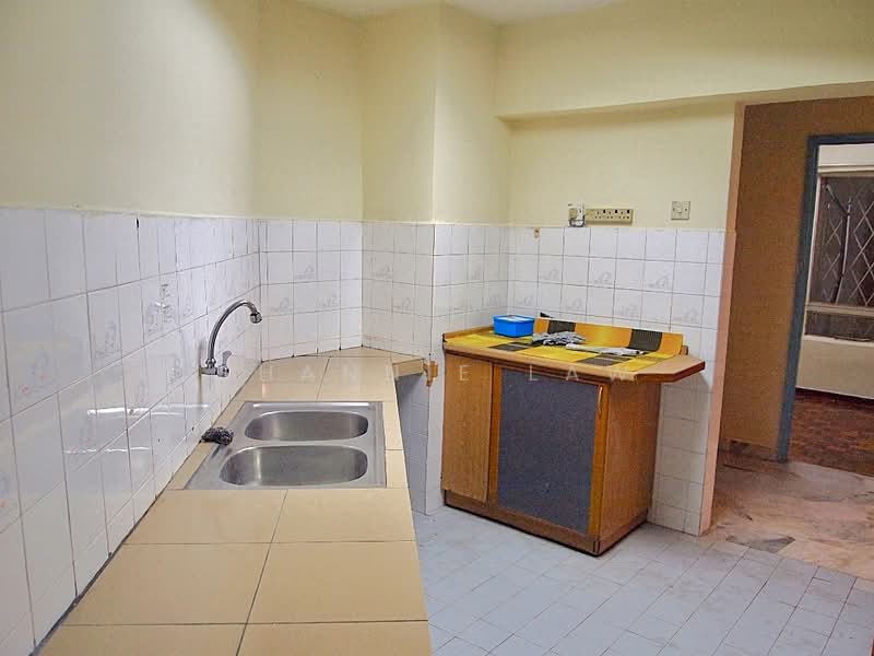 Condominium for Sale at Le Jardine Condominium - Shannie Law - Kitchen - PropertyGuru.com.my