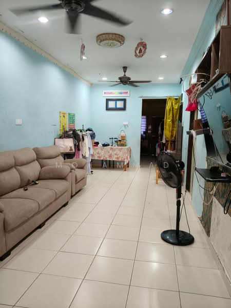 Terraced House for Sale in Taman Bukit Rangin (Kuantan) - Mohammad Azizi - Living Room - PropertyGuru.com.my