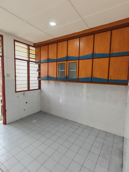 1-storey Terraced House for Sale in Taman Putri Kulai (Kulai) - Iden Tan - Kitchen - PropertyGuru.com.my