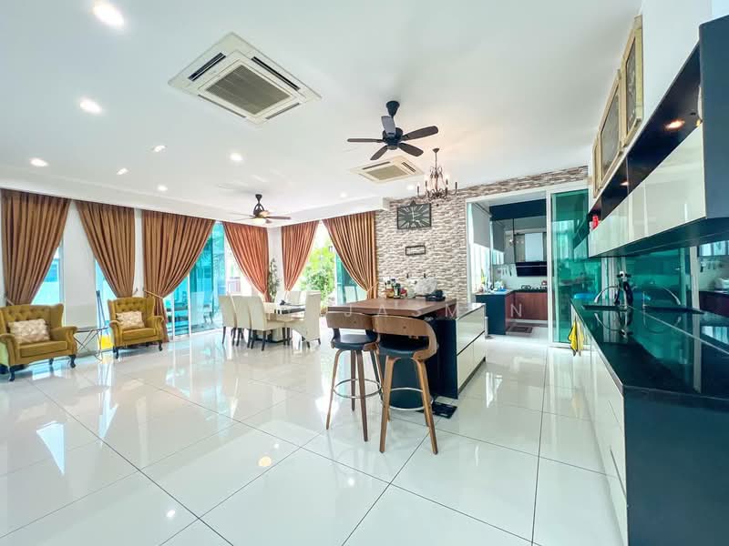 Semi-Detached House for Sale in Seremban (Negeri Sembilan) - Zaty Jasmin - Living Room - PropertyGuru.com.my