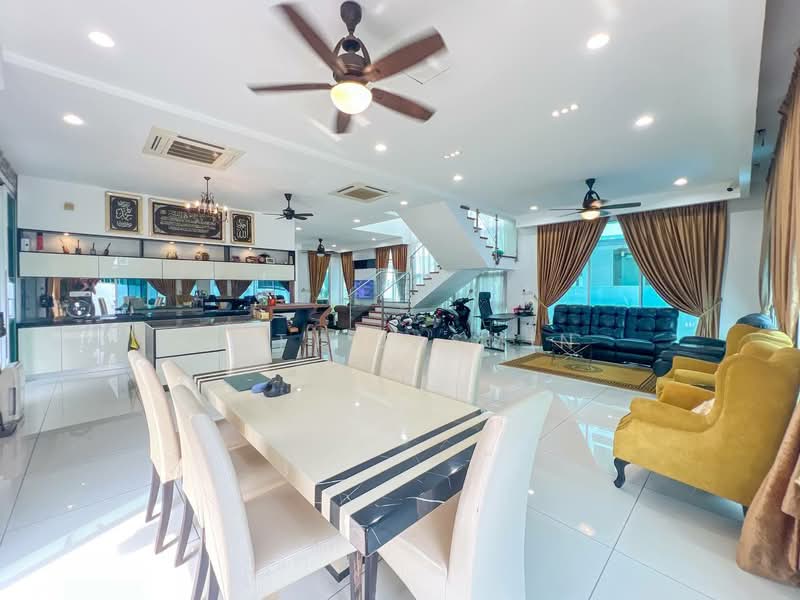 Semi-Detached House for Sale in Seremban (Negeri Sembilan) - Zaty Jasmin - Living Room - PropertyGuru.com.my