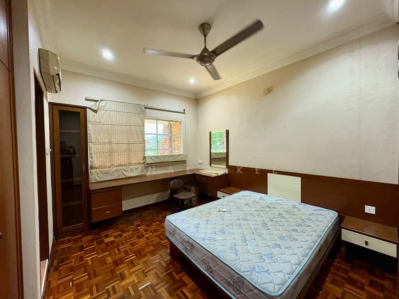 Rumah Teres 2 Tingkat untuk Dijual di Minden Heights (Gelugor) - Ronald Kee - Bedroom - PropertyGuru.com.my