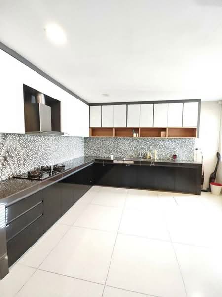 Semi-Detached House for Sale in Klang (Selangor) - Joel Sia - Kitchen - PropertyGuru.com.my