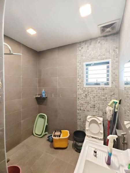 Semi-Detached House for Sale in Klang (Selangor) - Joel Sia - Bathroom - PropertyGuru.com.my