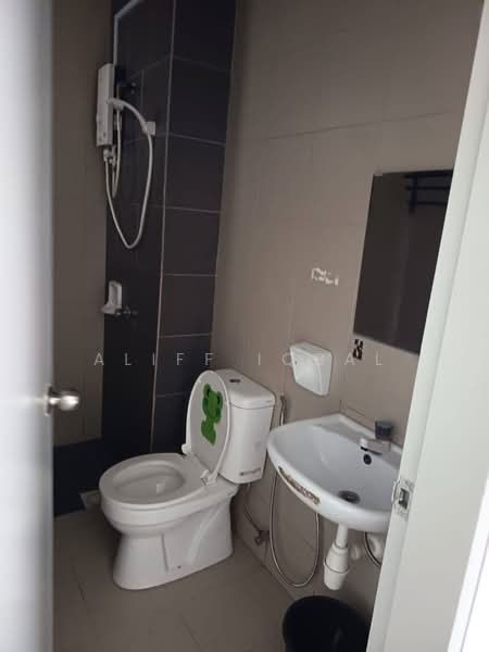 Servis Apartment untuk Dijual di SkyLake Residence - Aliff Iqbal - PropertyGuru.com.my