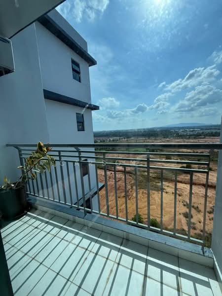 Apartment for Sale at Seri Austin Residence (Pangsapuri Seri Austin) - Carson . - Balcony - PropertyGuru.com.my