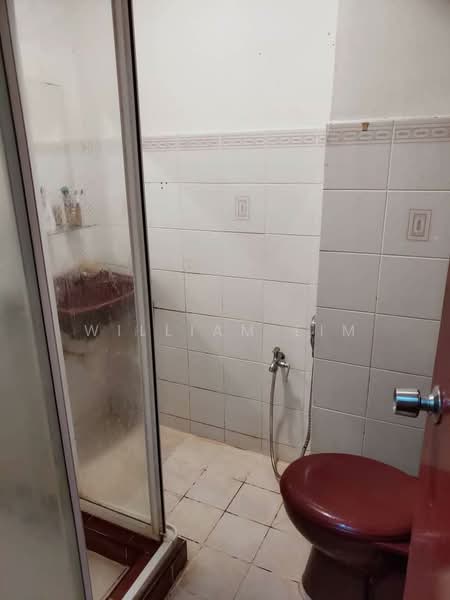 Condominium for Rent at Kelana Puteri - William Lim - Bathroom - PropertyGuru.com.my