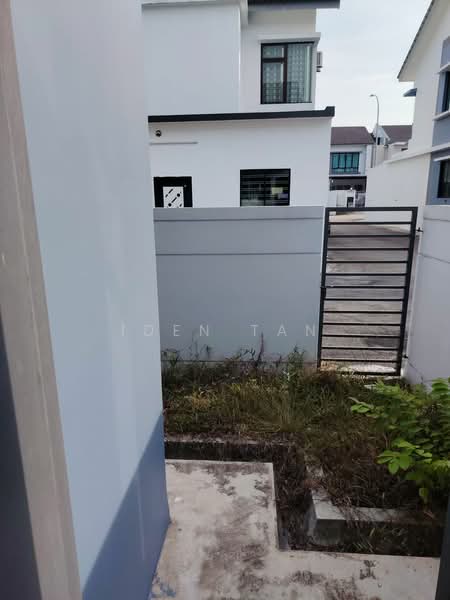 2-storey Terraced House for Sale in Taman Austin Duta (Tebrau) - Iden Tan - Exterior - PropertyGuru.com.my