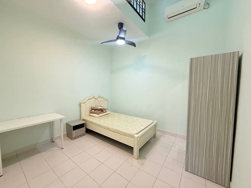 1-storey Terraced House for Sale in Taman Pelangi Indah (Ulu Tiram) - Dylen Ngan - Bedroom - PropertyGuru.com.my