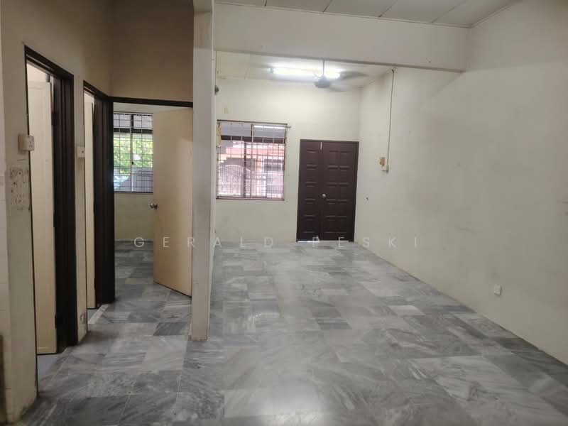 Semi-Detached House for Sale in Taman Bukit Minyak Indah (Bukit Minyak) - Gerald Peski - Interior - PropertyGuru.com.my