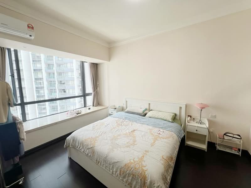 Kondominium untuk Dijual di R&F Princess Cove Phase 1 - Ben Foo - Bedroom - PropertyGuru.com.my