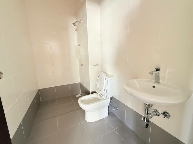 Rumah Teres 2 Tingkat untuk Dijual di Iskandar Puteri (Nusajaya) (Johor) - Julie Yew - Bathroom - PropertyGuru.com.my