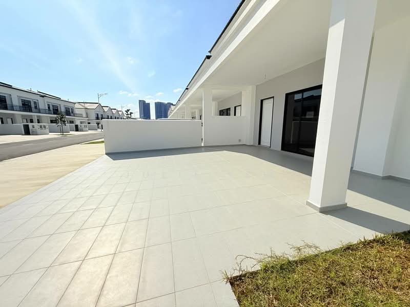 Rumah Teres 2 Tingkat untuk Dijual di Iskandar Puteri (Nusajaya) (Johor) - Julie Yew - Exterior - PropertyGuru.com.my