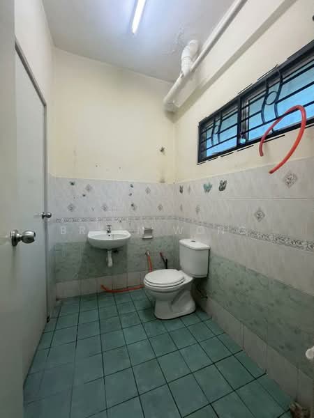 Rumah Teres 2 Tingkat untuk Disewa di Bandar Sunway Semenyih (Semenyih) - Bryan Wong - Bathroom - PropertyGuru.com.my