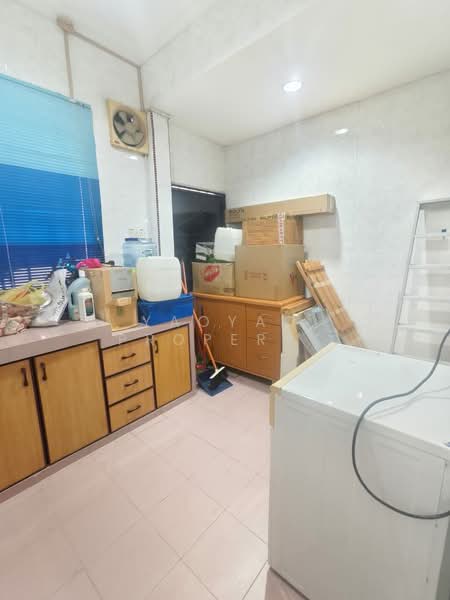 1-storey Terraced House for Sale in Kelapa Sawit (Kulai) - Yaoyao Property - Kitchen - PropertyGuru.com.my