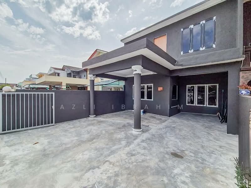 Rumah Teres 1.5 Tingkat untuk Dijual di Taman Jasmin (Kajang) - Azli Ibrahim - Exterior - PropertyGuru.com.my