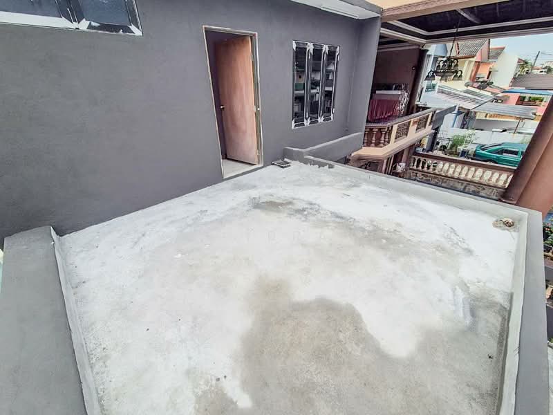 Rumah Teres 1.5 Tingkat untuk Dijual di Taman Jasmin (Kajang) - Azli Ibrahim - Exterior - PropertyGuru.com.my