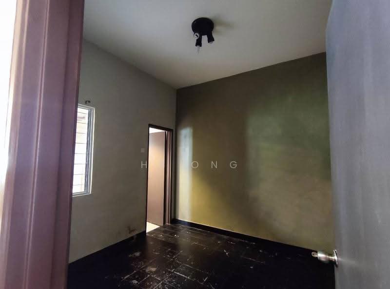 2-storey Terraced House for Sale in Klang (Selangor) - HS Ong - Bedroom - PropertyGuru.com.my