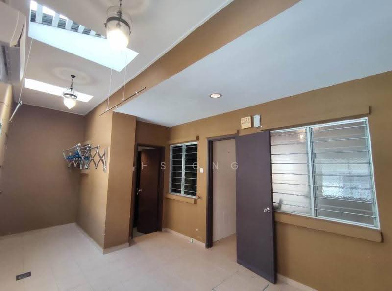 2-storey Terraced House for Sale in Klang (Selangor) - HS Ong - Extended Backyard - PropertyGuru.com.my