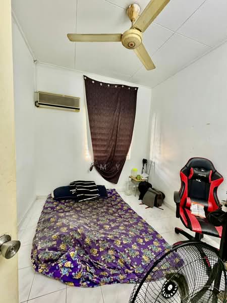 2-storey Terraced House for Sale in Taman Seri Bahagia (Cheras) - Jimmy Ng - Bedroom - PropertyGuru.com.my