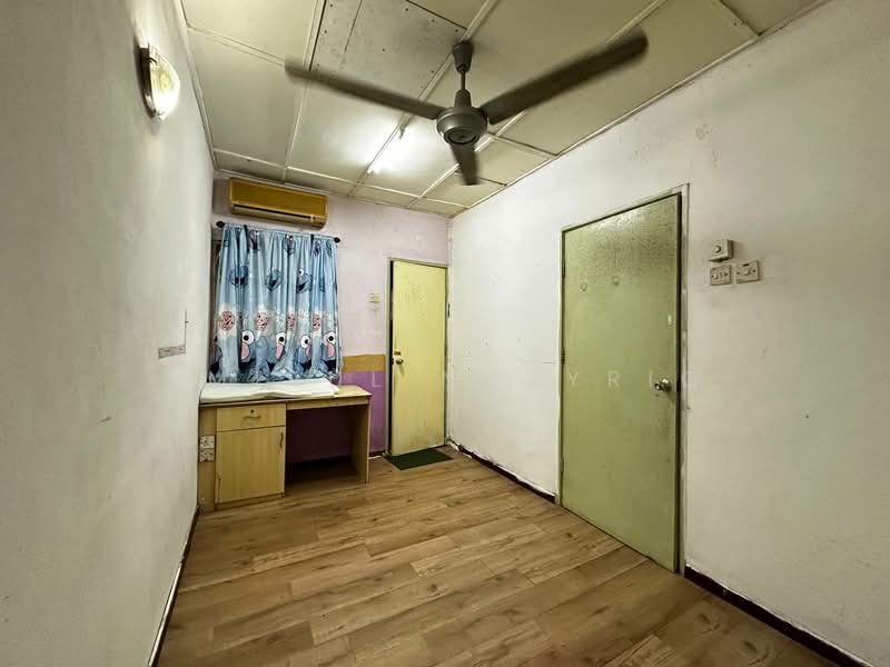 Rumah Teres 2 Tingkat untuk Disewa di Taman Sandaran Permai (Shah Alam) - Amirul Nasyriq - Interior - PropertyGuru.com.my