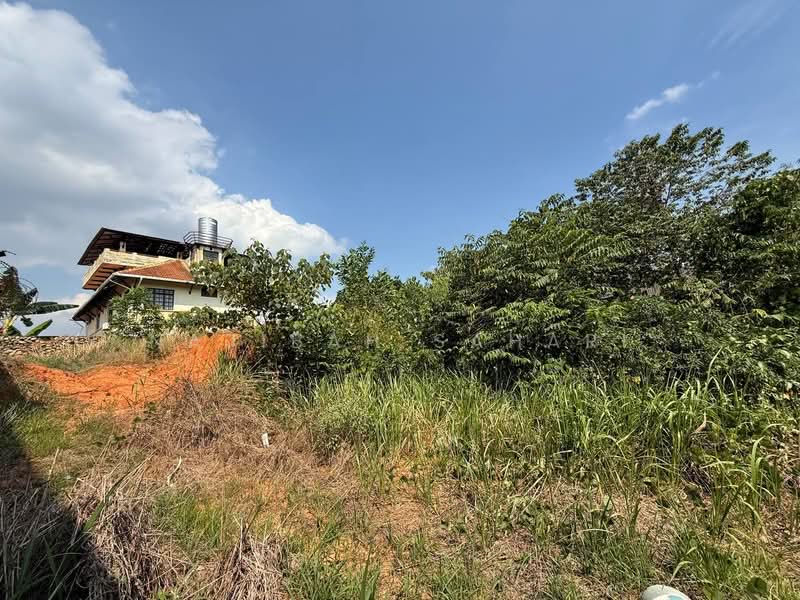 Commercial Land for Sale in Kampung Dato Abu Bakar Baginda (Dengkil) - Najibah Sahari - PropertyGuru.com.my