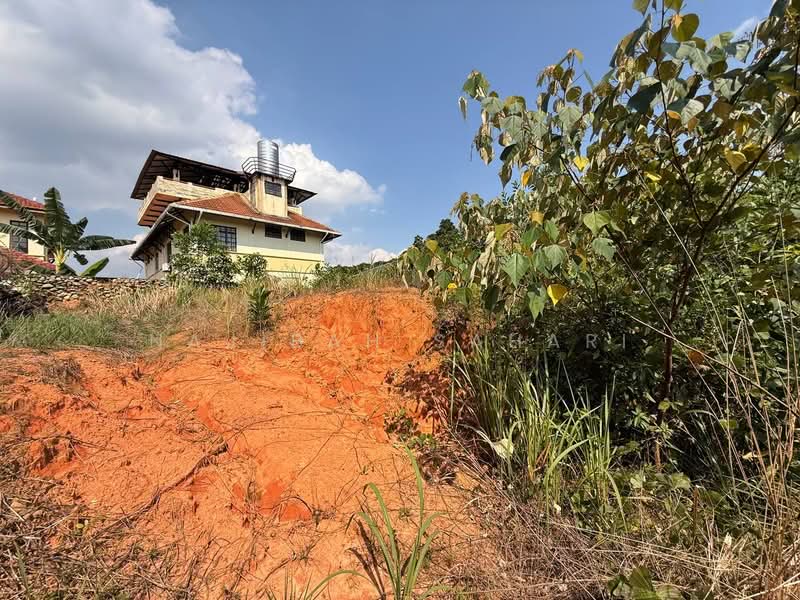 Commercial Land for Sale in Kampung Dato Abu Bakar Baginda (Dengkil) - Najibah Sahari - PropertyGuru.com.my