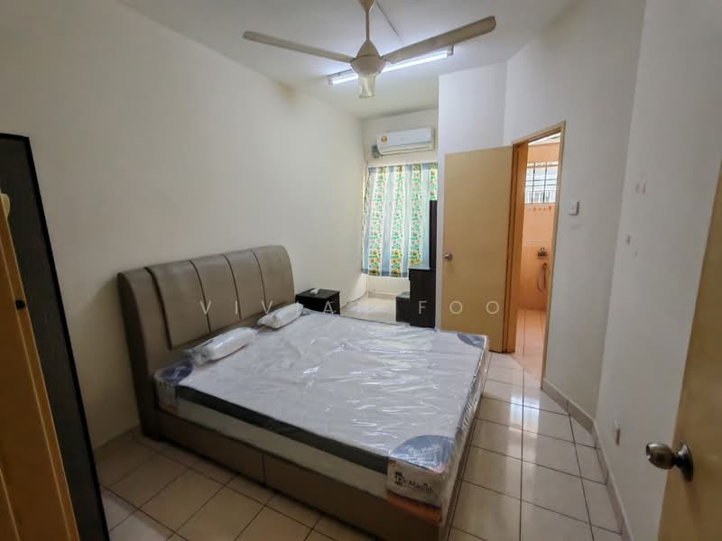 3-storey Terraced House for Sale in Kepong (Kuala Lumpur) - Vivian Foo - Bedroom - PropertyGuru.com.my