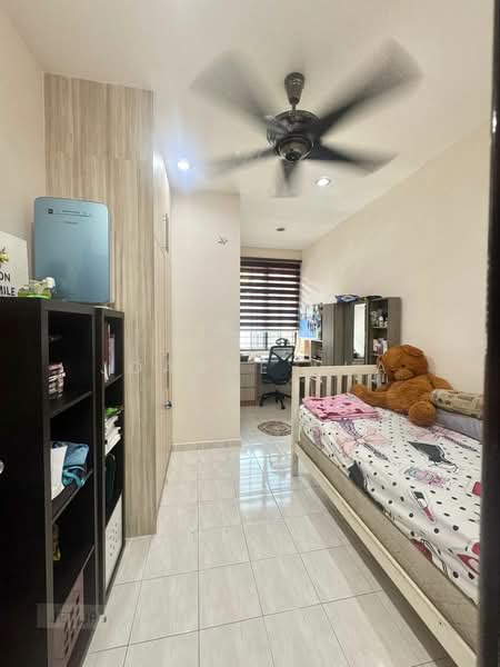 2-storey Terraced House for Sale in Bandar Bukit Tinggi 2 (Klang) - Joanne Pua - Bedroom - PropertyGuru.com.my