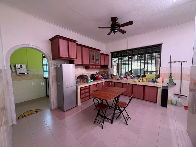 Rumah Banglo untuk Dijual di Kempas (Johor Bahru) - Shieh Long Chen - Kitchen - PropertyGuru.com.my