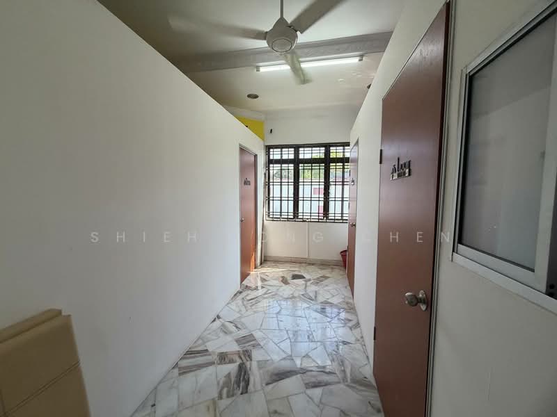 Rumah Banglo untuk Dijual di Kempas (Johor Bahru) - Shieh Long Chen - Corridor - PropertyGuru.com.my