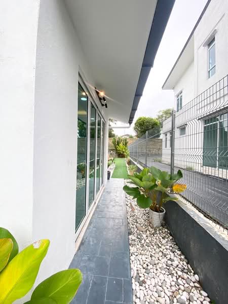 Rumah Banglo untuk Dijual di Sikamat (Negeri Sembilan) - Najibah Sahari - PropertyGuru.com.my